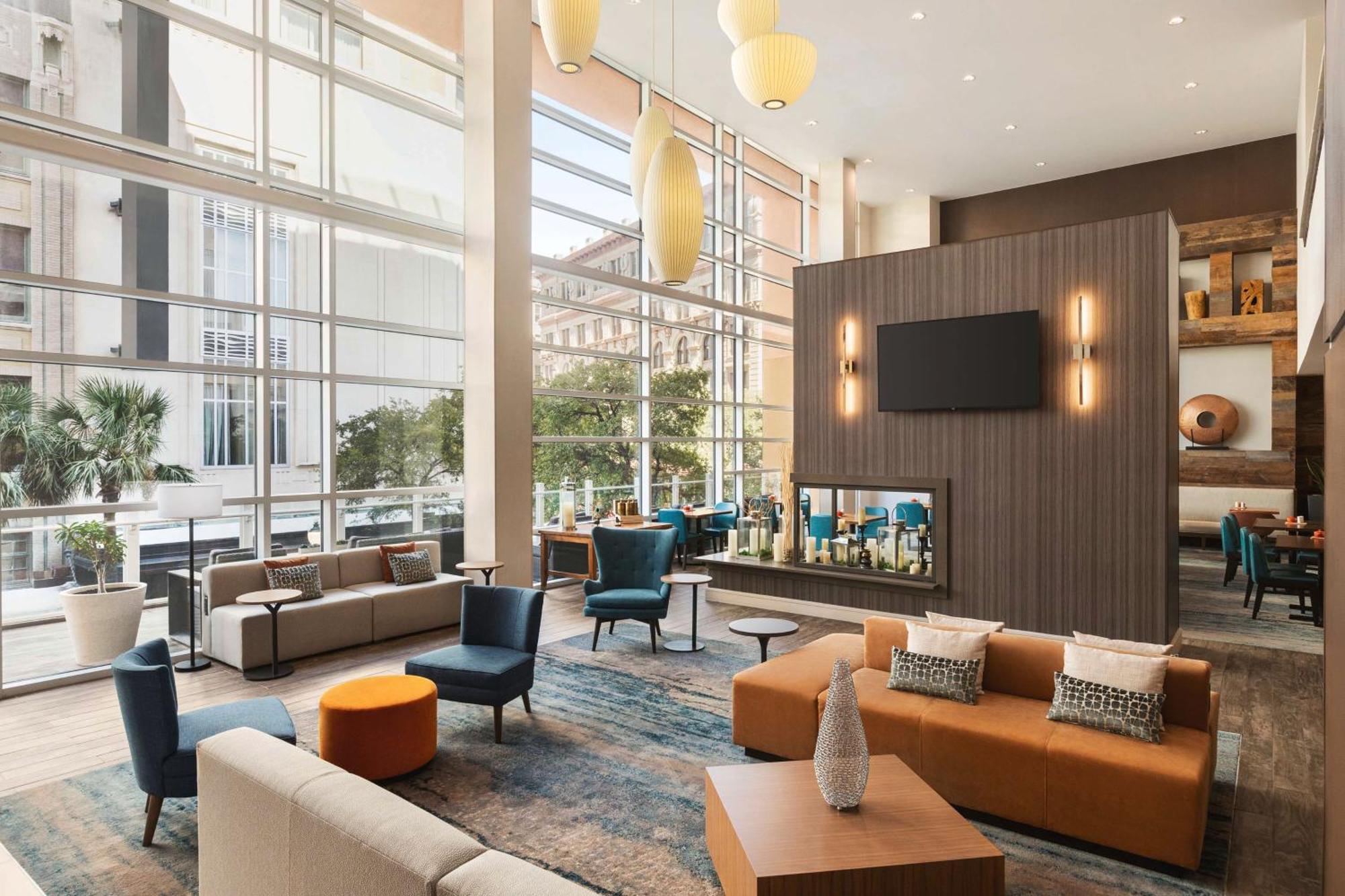 Hilton Garden Inn San Antonio Downtown Riverwalk Ngoại thất bức ảnh